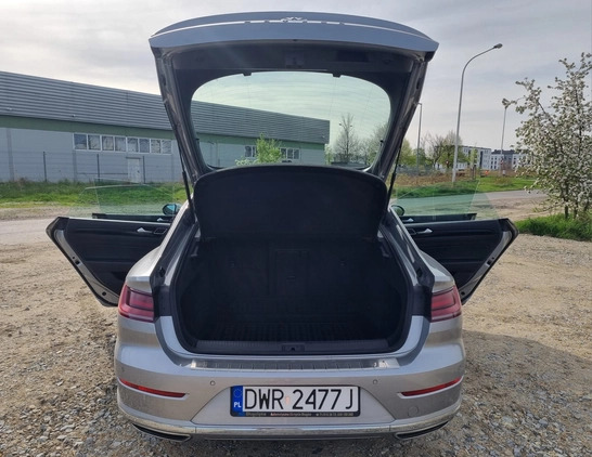 Volkswagen Arteon cena 105000 przebieg: 141000, rok produkcji 2018 z Siechnice małe 254
